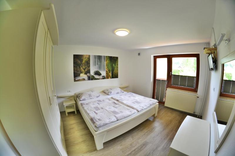 Two-Bedroom Apartment (5 Adults) image 3