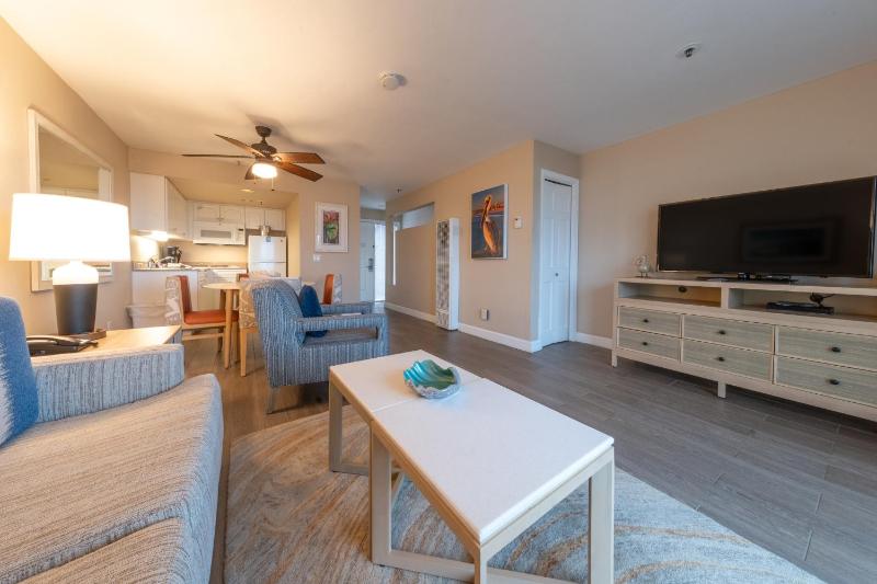 Two-Bedroom Suite image 2