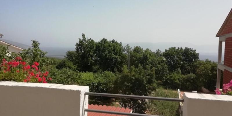 Apartment with Sea View image 3