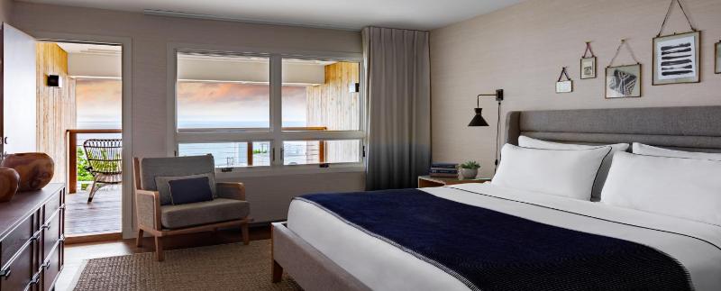Standard Ocean View  image 2