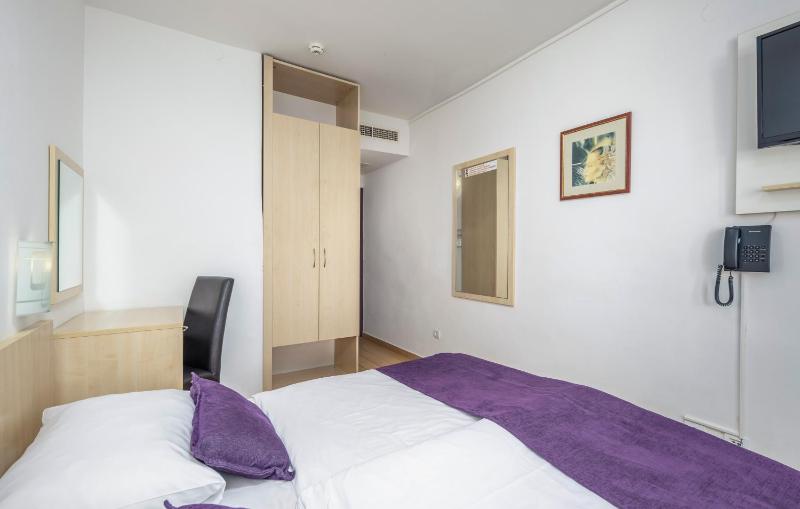 Superior Double Room - Seaside image 2