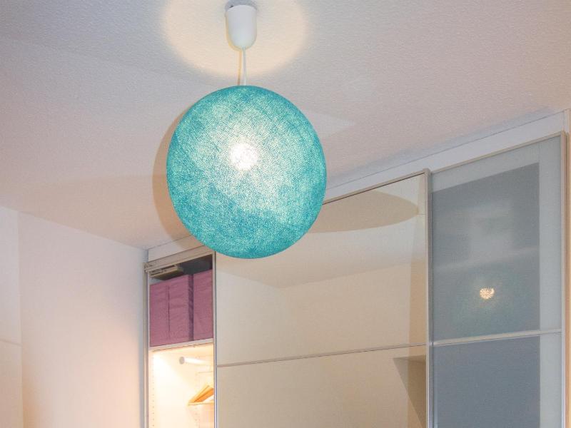 One-Bedroom Apartment image 4