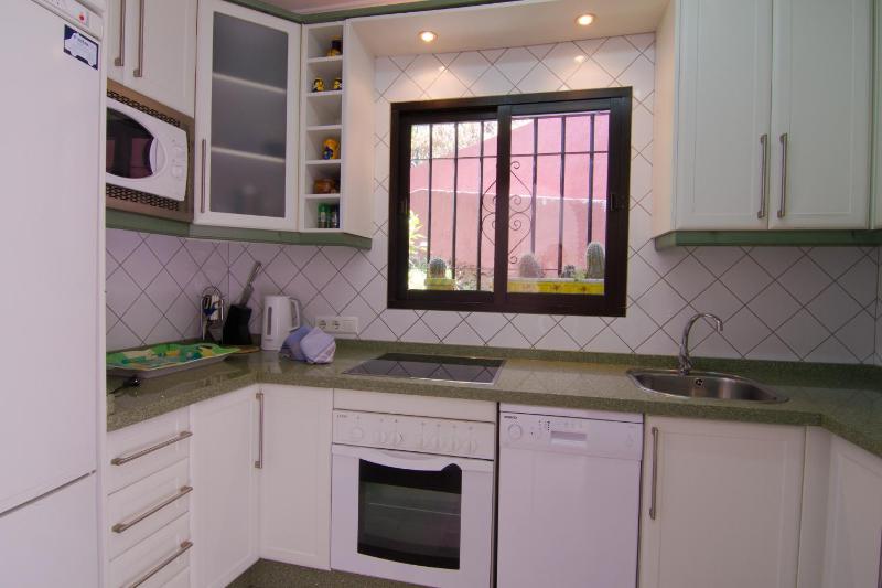 Ladera Pasillo Andaluz - image 11