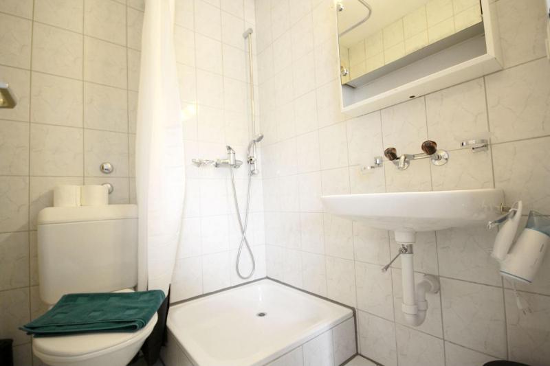 One Bedroom Apartment B image 2