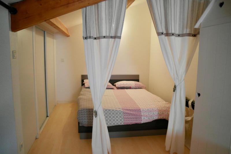 Maison pour 5 proche plage piscine commune - image 20