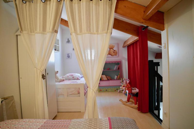 Maison pour 5 proche plage piscine commune - image 11