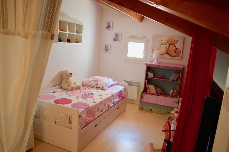 Maison pour 5 proche plage piscine commune - image 26