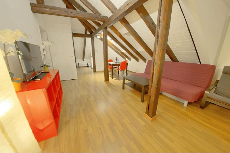 HITrental Oerlikon Apartments - image 14