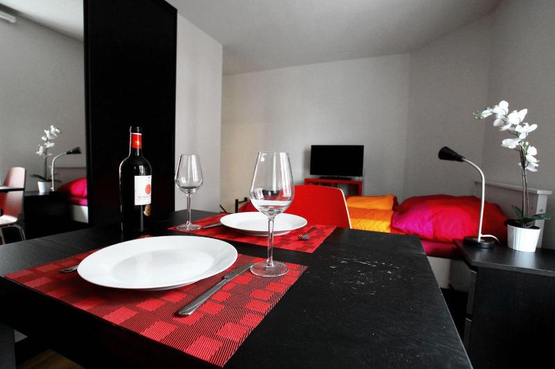 HITrental Oerlikon Apartments - image 8