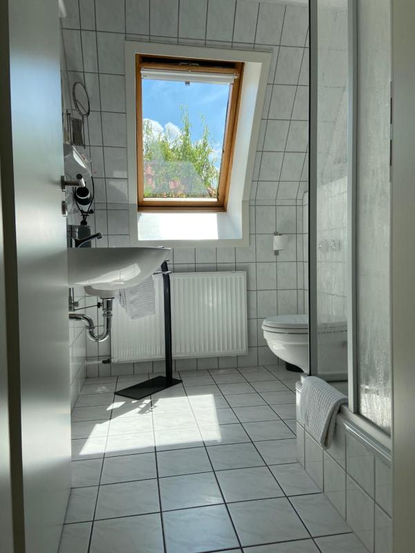 Double Room image 2