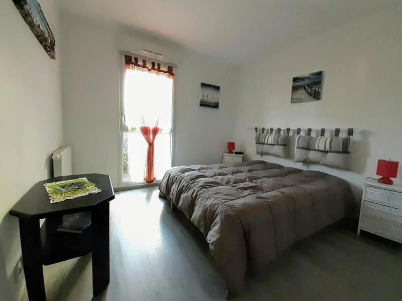 Appartement à 150m de la grande plage de Sion - image 5