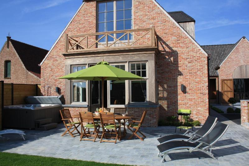 Three-Bedroom House image 2