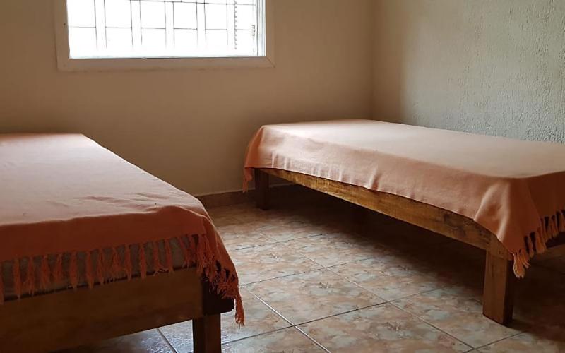 Casa com churrasqueira no Centro de Caraguatatuba - image 12