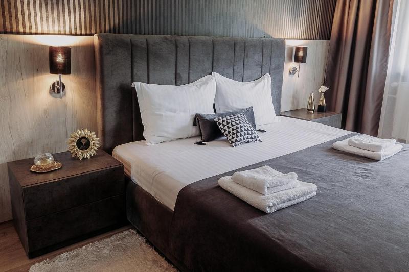 Superior Apartment image 2