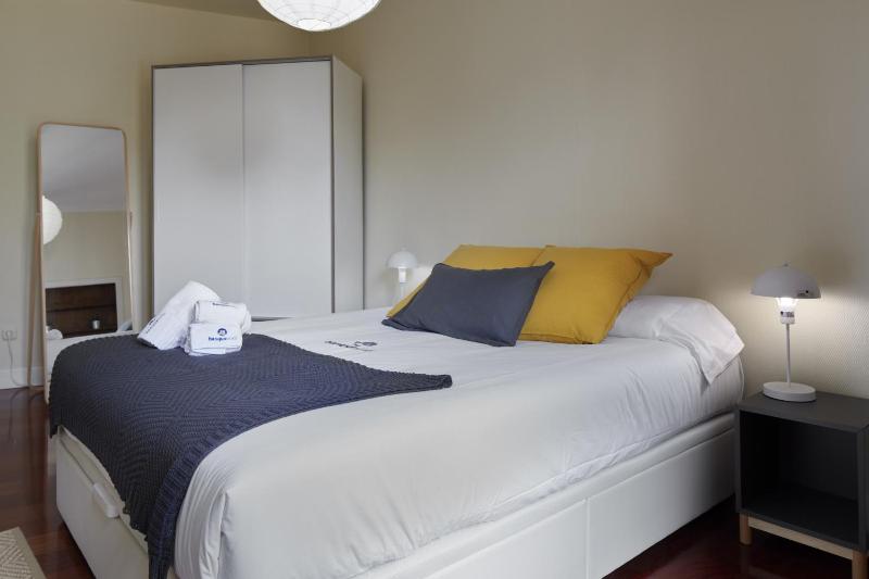 Zinema - Basque Stay - image 43