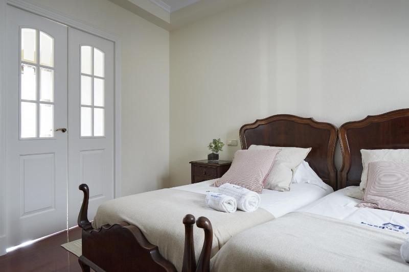 Zinema - Basque Stay - image 2