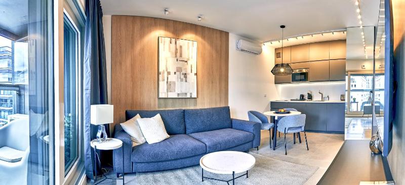 Deluxe Apartment image 2