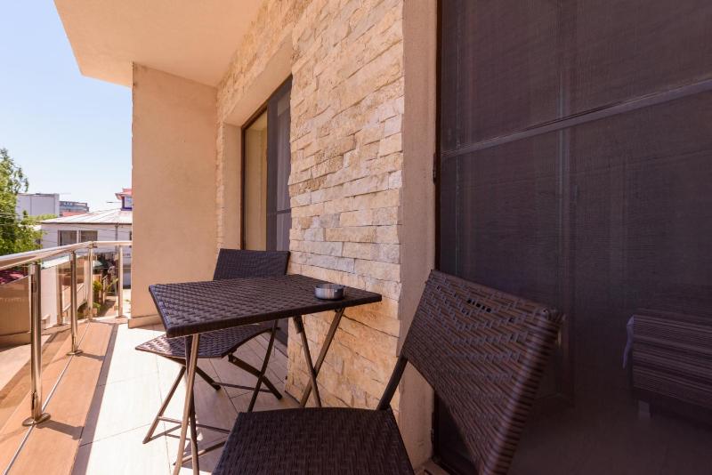Junior Suite with Balcony image 3