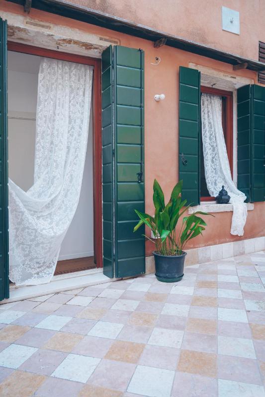 Superior Double or Twin Room with Terrace image 4