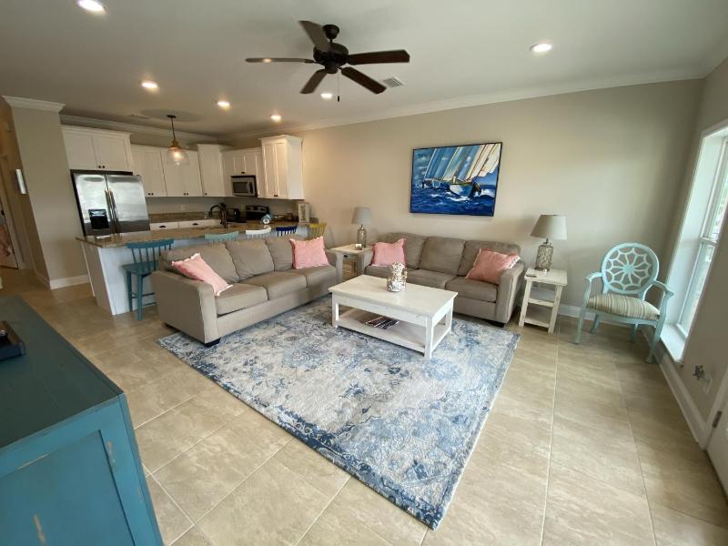 Three-Bedroom House image 1
