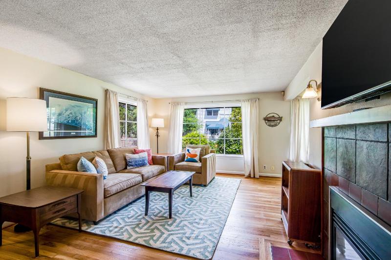 Two Bedroom House image 2