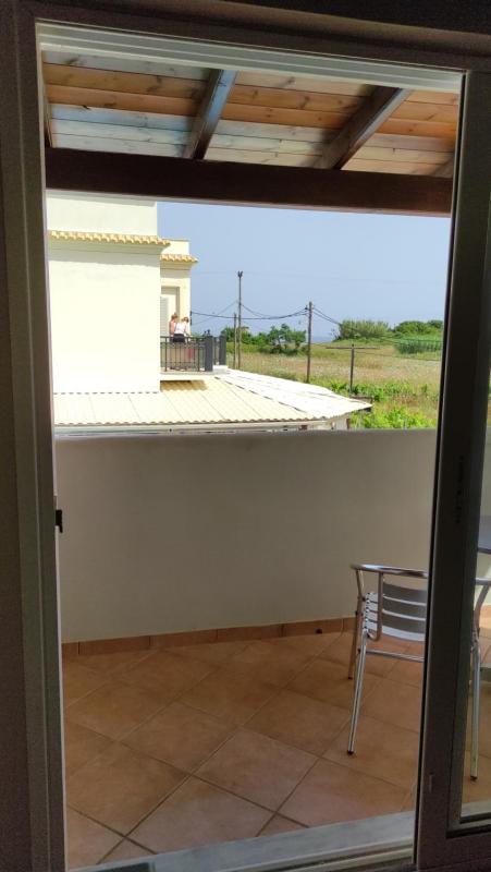 Deluxe Double or Twin Room with Pool View image 4