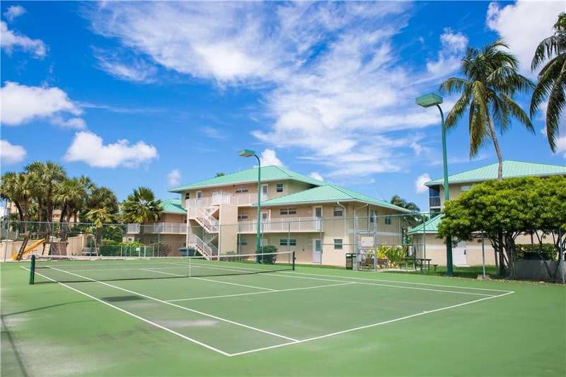 Beach Living at Plantation Village BLGS - image 9