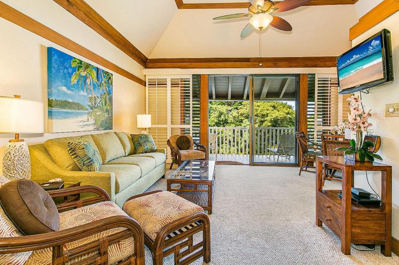King Suite with Balcony image 1