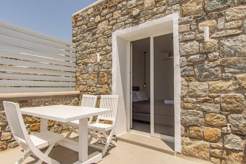 Suite with Sea View image 4
