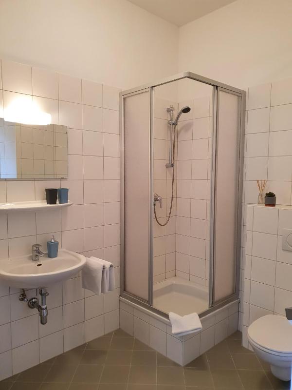 Deluxe Double or Twin Room with River View image 1
