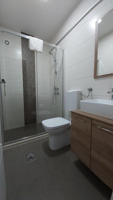 Apartment image 3