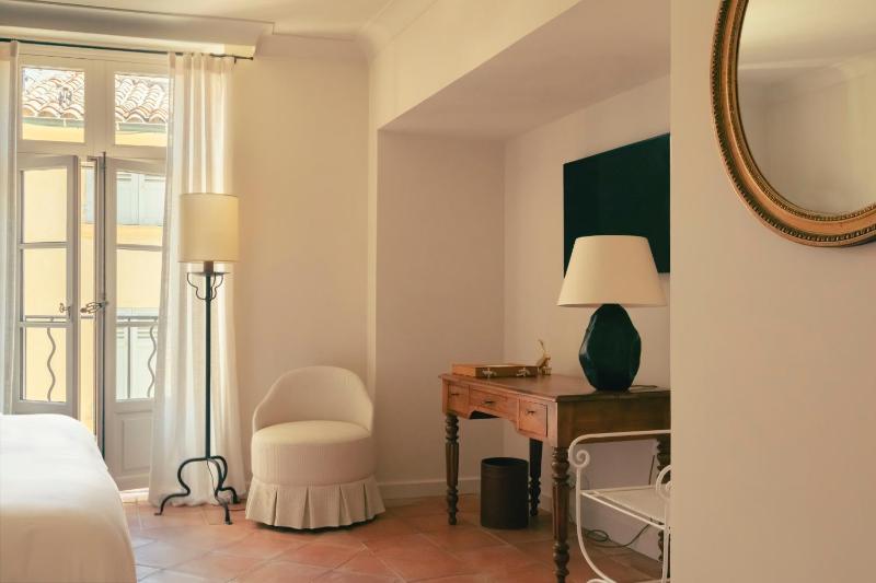 Superior Room image 4