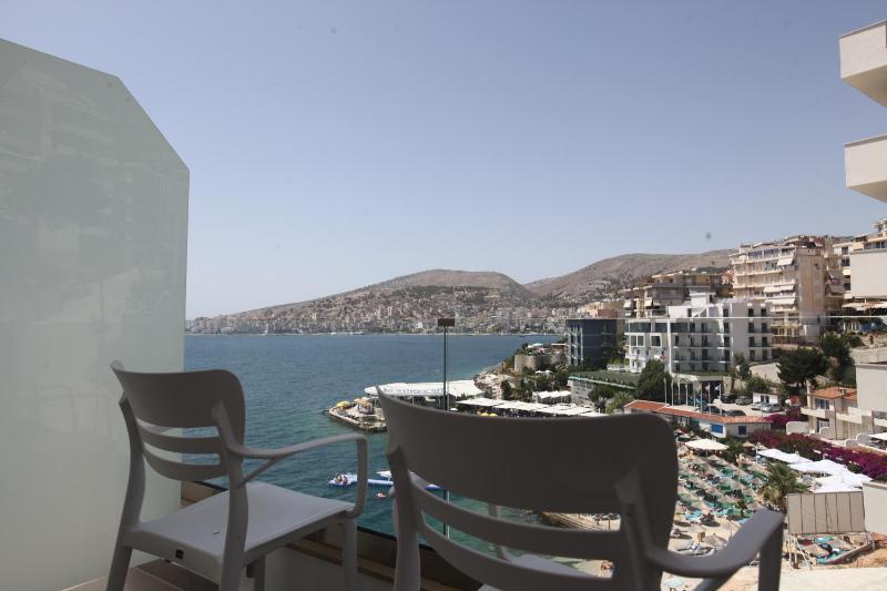 Economy Double Room Side Sea View image 1