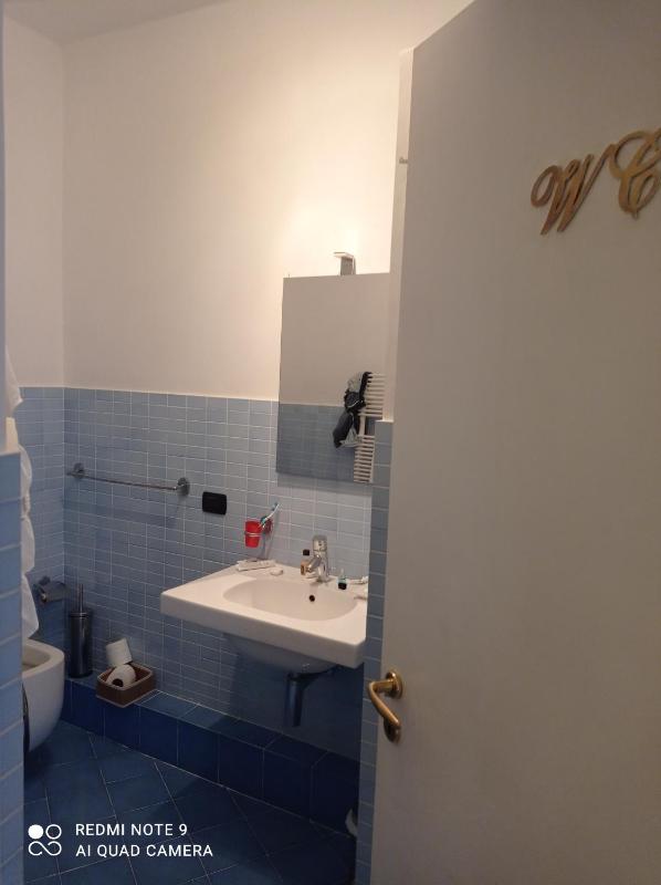 Double Room with Private External Bathroom image 2