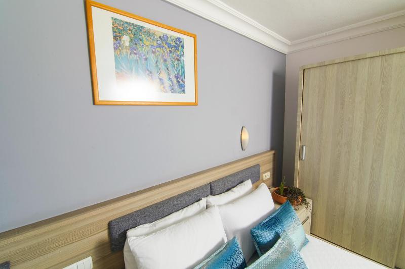 Standard Double Room image 2