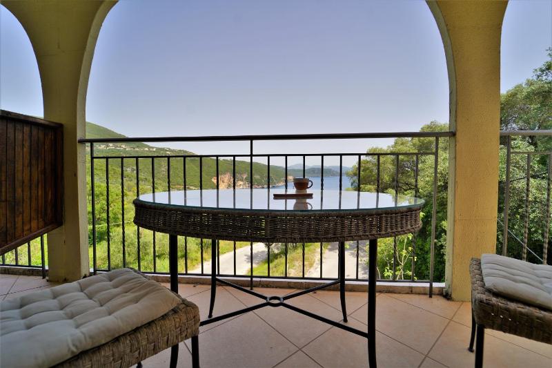 Bella Vista Hotel Studios & Apartments - image 30