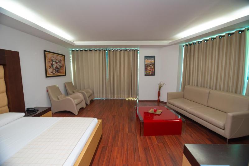Two-Bedroom Suite image 2