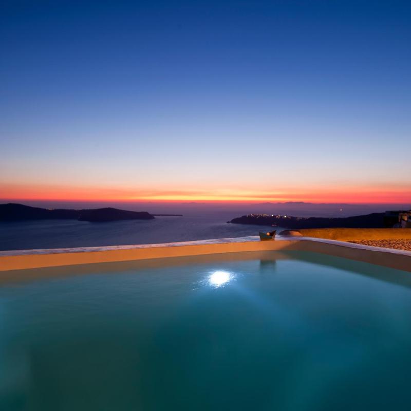 Kapari Up & High with Outdoor Hot tub & Panoramic Caldera View image 3