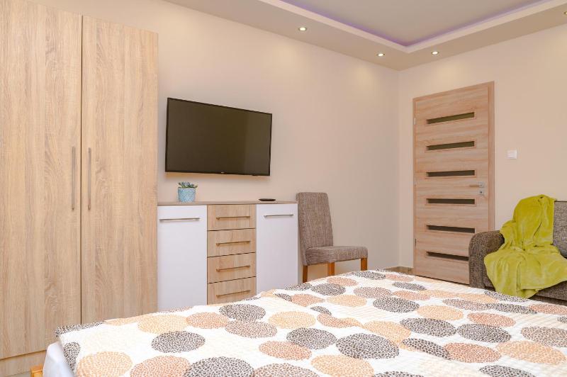 ILLÉS Apartmanok - image 21