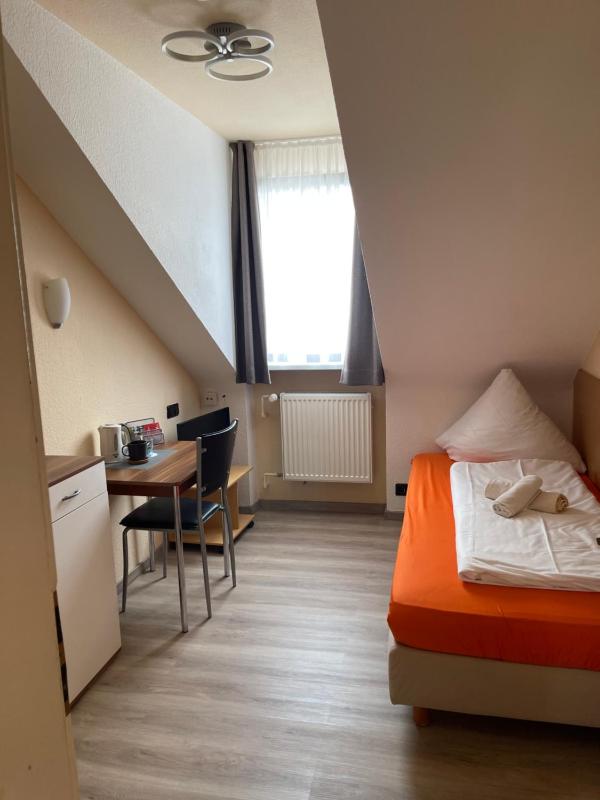 Economy Single Room image 1