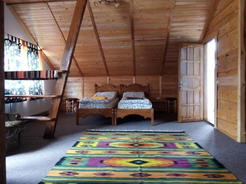 Quadruple Room with Bathroom image 4