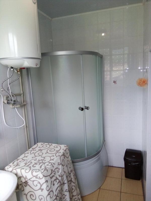 Quadruple Room with Bathroom image 3