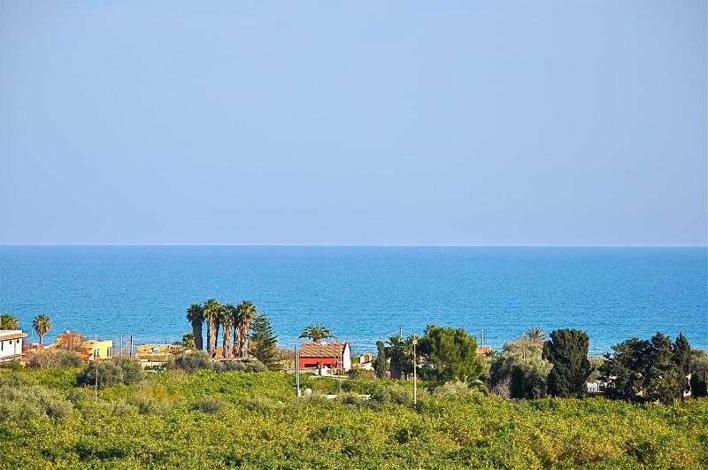 Suite with Sea View image 2