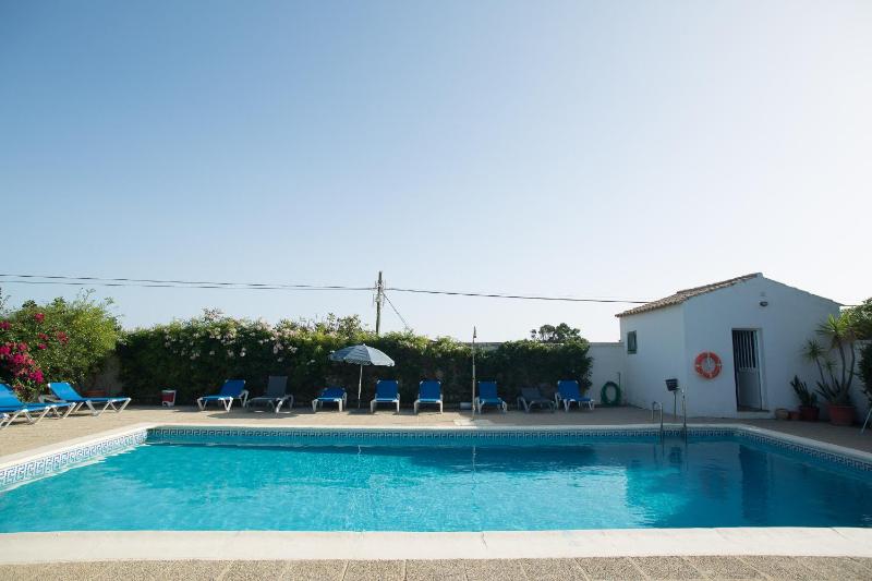 Apartamentos Bolonia Paraiso - image 43