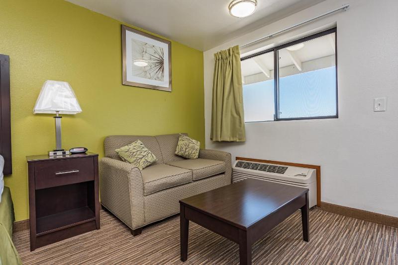 King Suite image 3