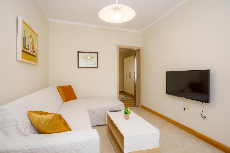 Apartment Franolic - image 12