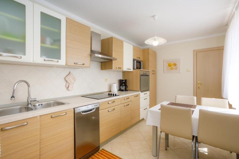 Apartment Franolic - image 5
