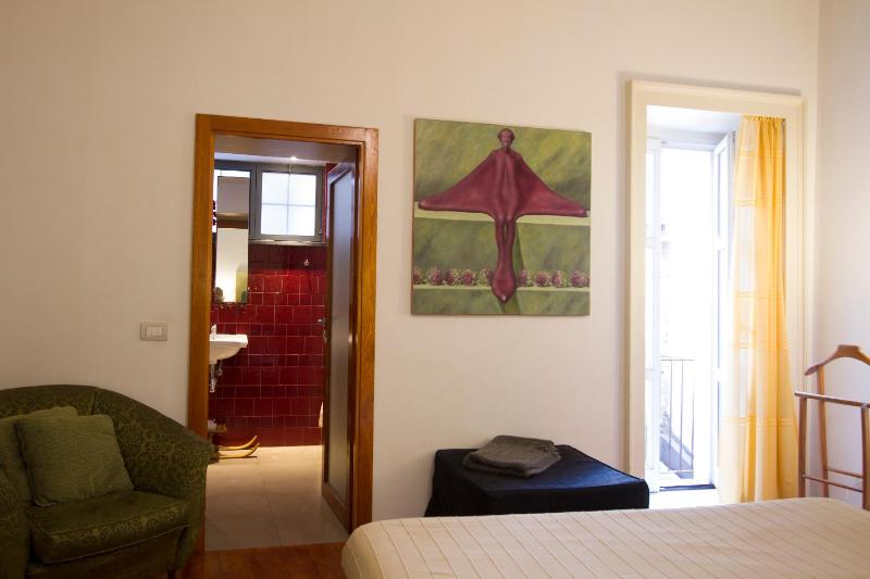 Tre Vie apARTment con terrazza - image 5