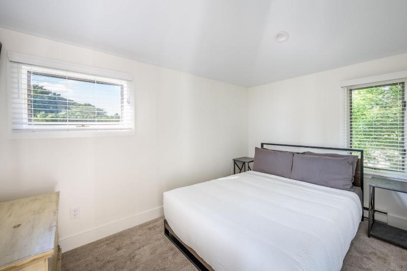 Four-Bedroom House image 2