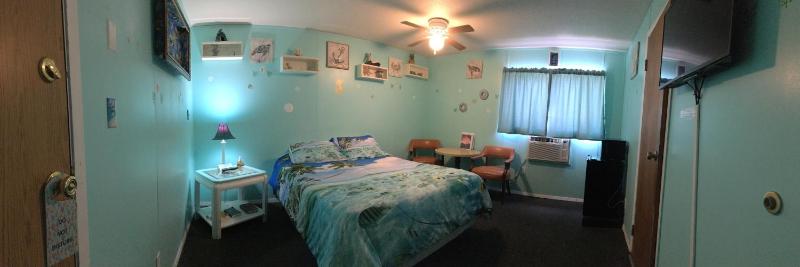 Queen Room image 3